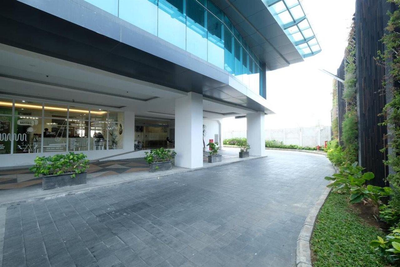 Collection O 15 Taman Melati Merr Surabaya Exteriör bild