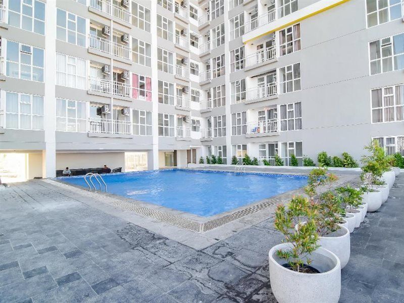 Collection O 15 Taman Melati Merr Surabaya Exteriör bild