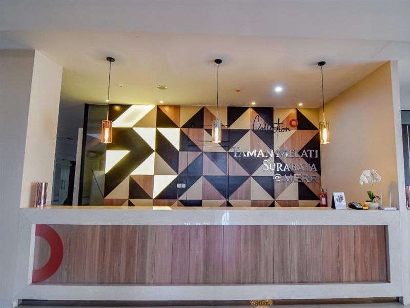 Collection O 15 Taman Melati Merr Surabaya Exteriör bild